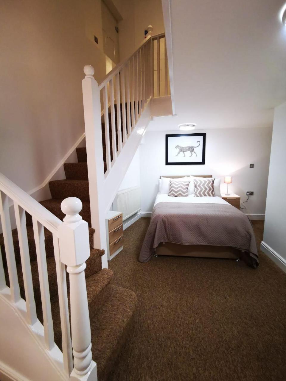Capital Host- Apartments Euston Londra Dış mekan fotoğraf