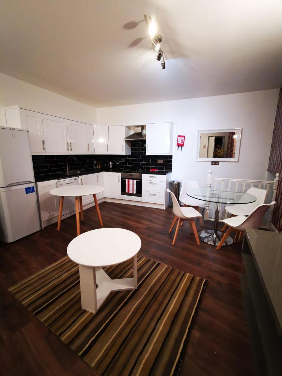 Capital Host- Apartments Euston Londra Dış mekan fotoğraf