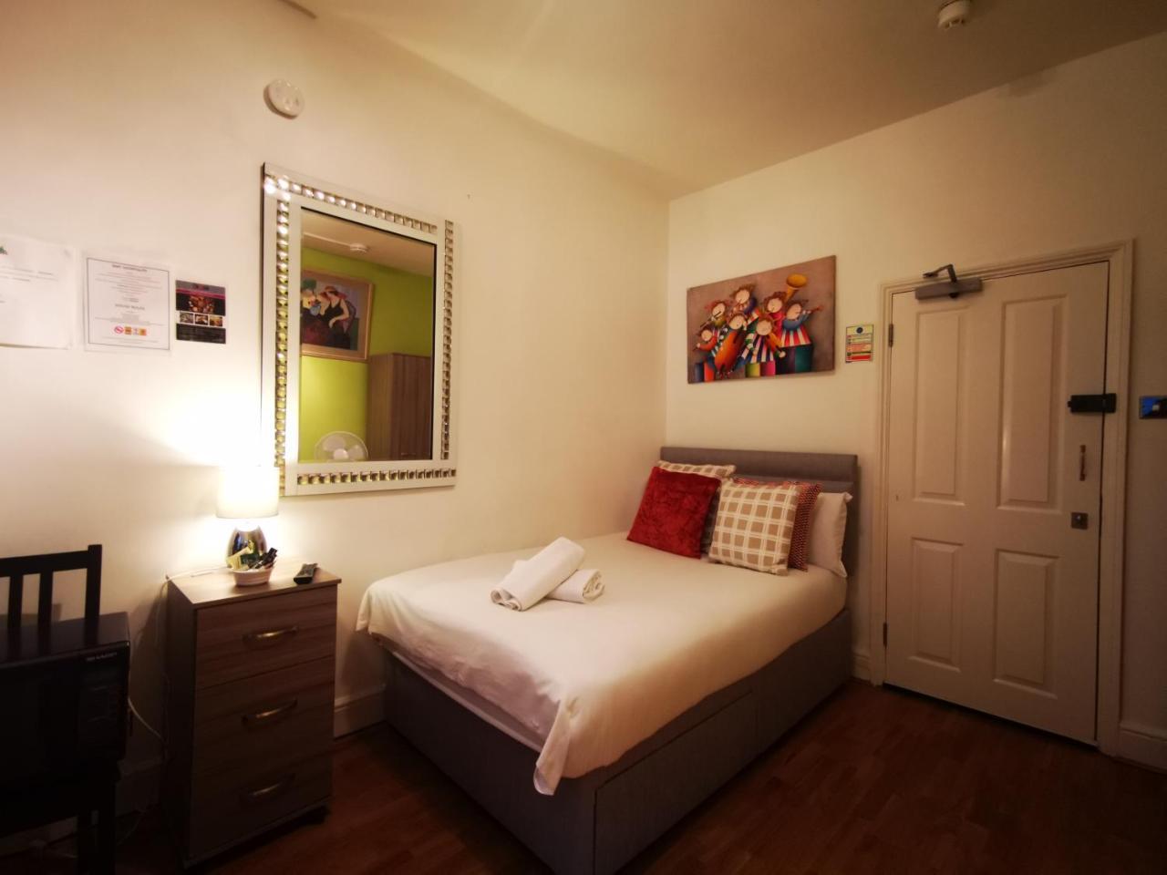 Capital Host- Apartments Euston Londra Dış mekan fotoğraf